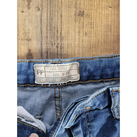 FREE PEOPLE  Jeans with distressed eg cuffs and front seam Size W27R - Picture 8 of 13